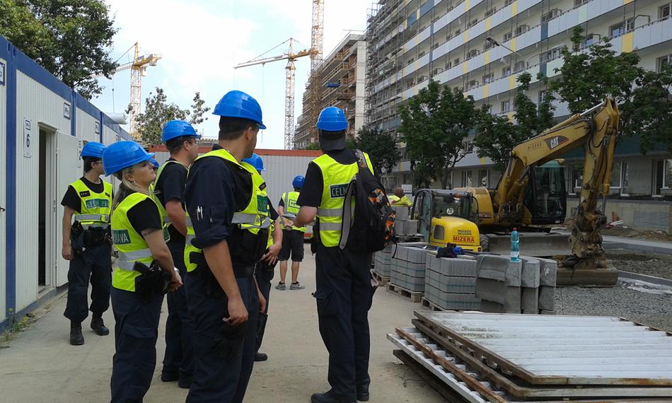 2014-6-24-1119nelegál 26.jpg